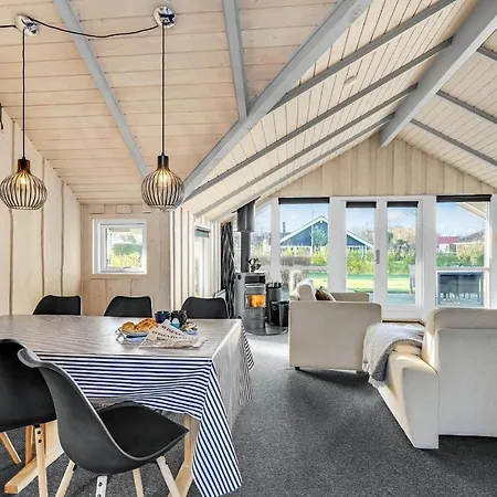 Дом отдыха Stunning Home In Sydals With Sauna